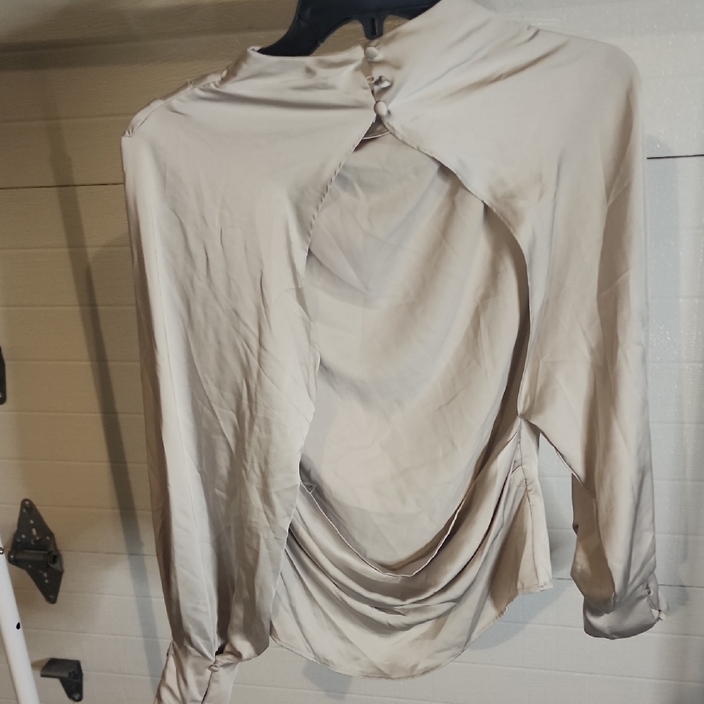 Zara Cream Satin Blouse Size S - Picture 3 of 5